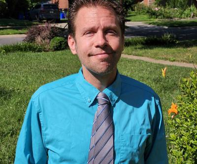 Dr. David Kosub