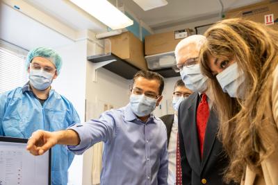 Kapil Bharti pointing